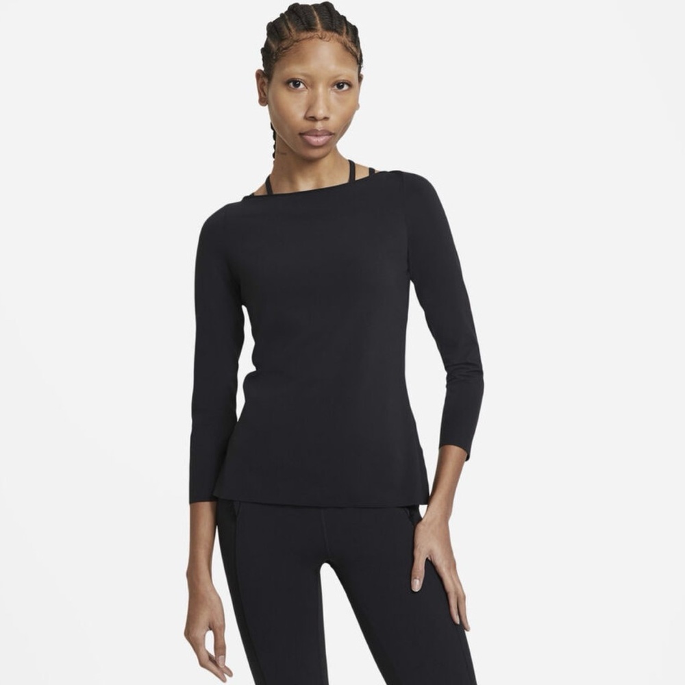 Nike Women's Black Long Sleeve Tee